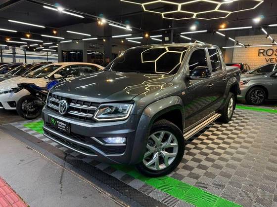 VOLKSWAGEN AMAROK 3.0 V6 TDI DIESEL HIGHLINE CD 4MOTION AUTOMÁTICO VOLKSWAGEN AMAROK 3.0 V6 TDI DIESEL HIGHLINE CD 4MOTION AUTOMÁTICO